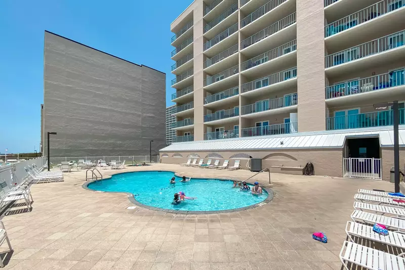 Surfside Shores 1306