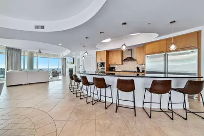 Turquoise Place D2001