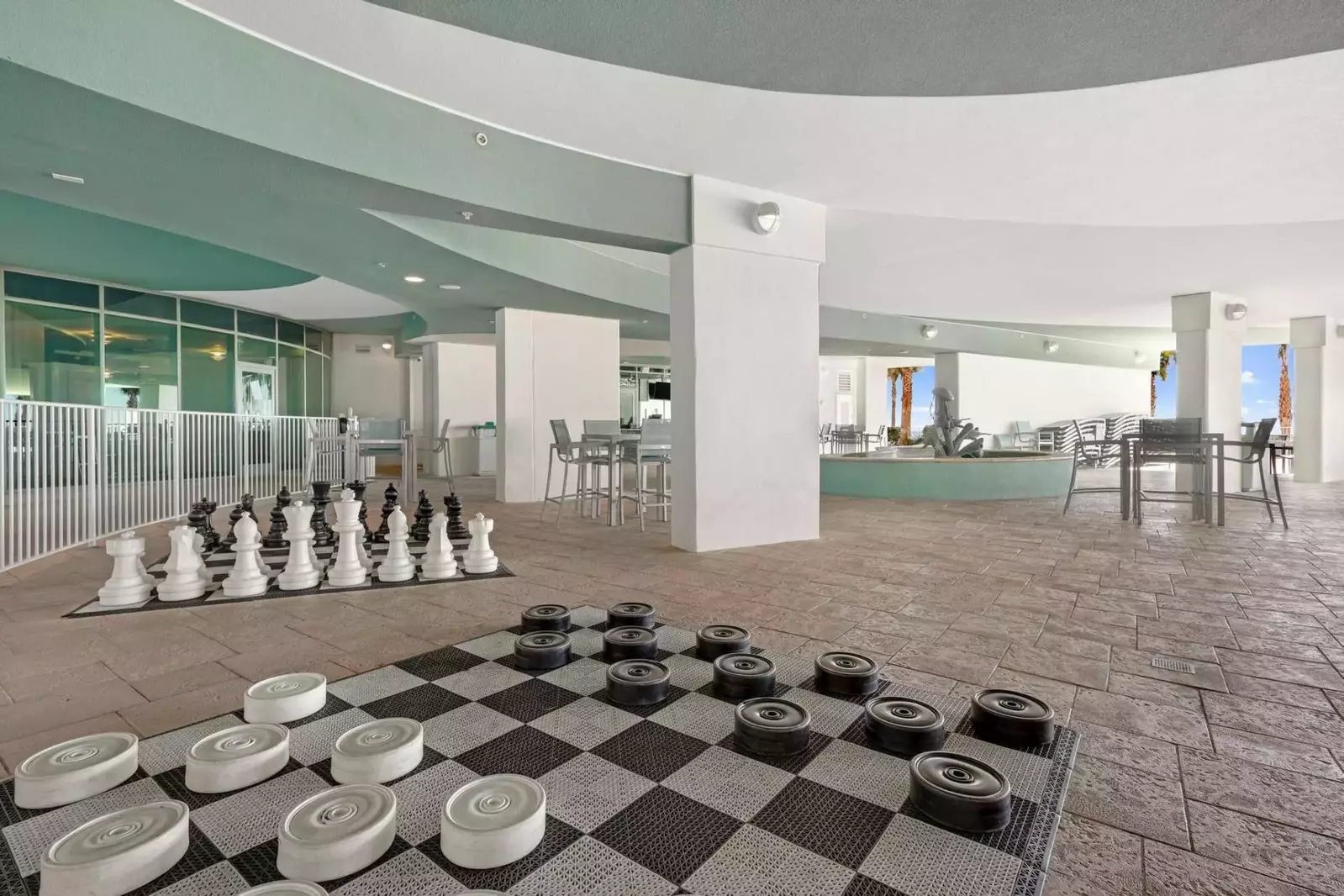 Turquoise Place D2001