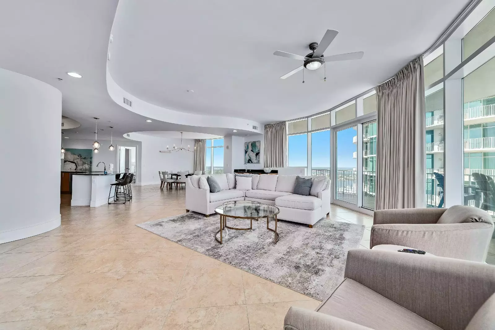 Turquoise Place D2001