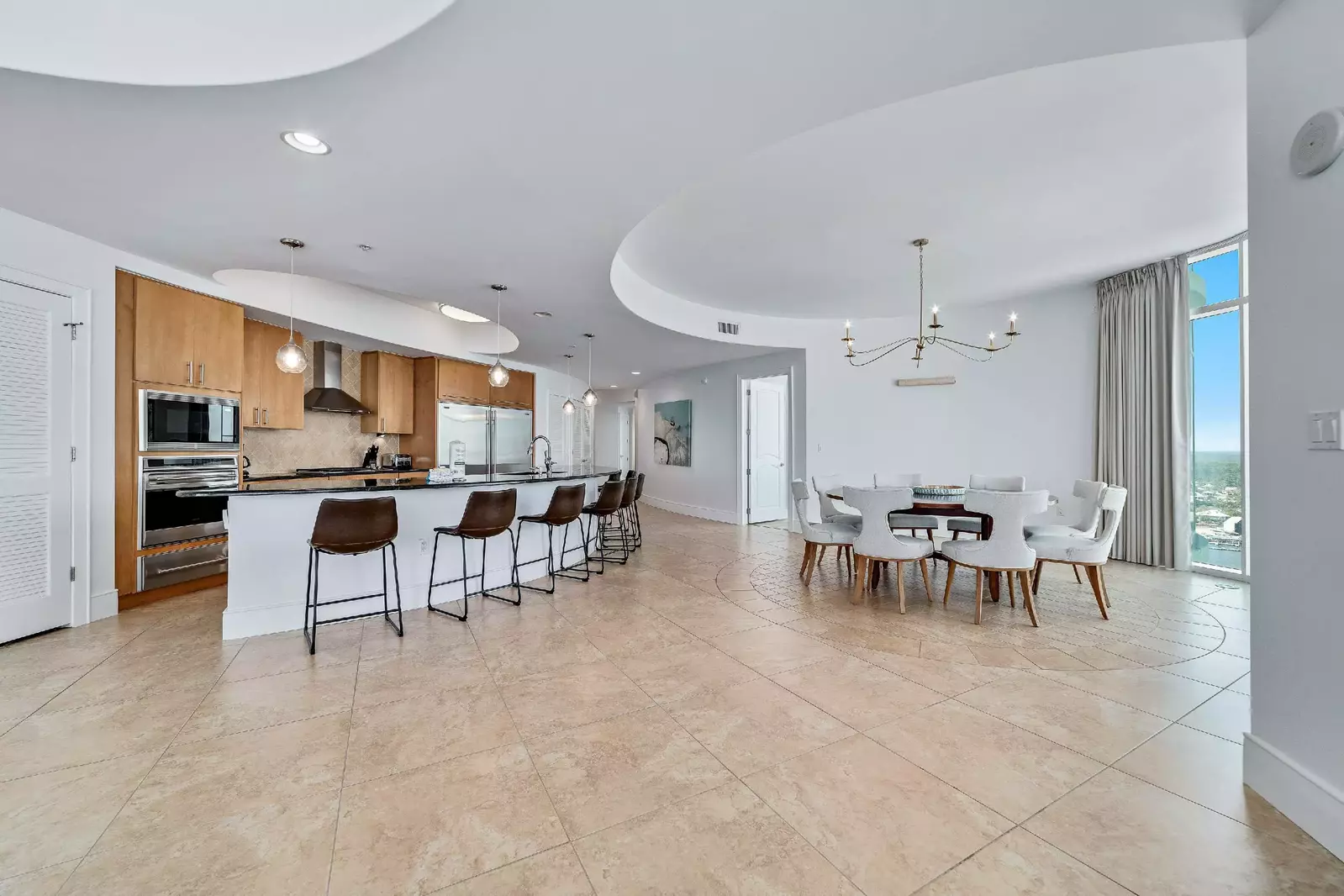 Turquoise Place D2001