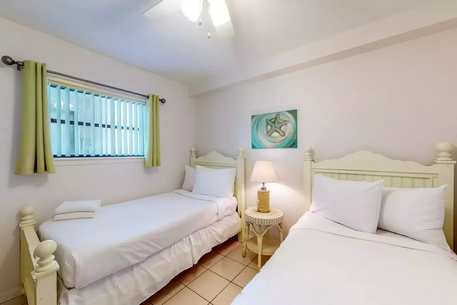 Seaside Beach and Racquet 3201