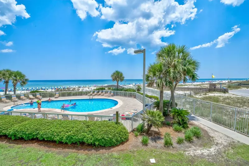 Seaside Beach and Racquet 3201