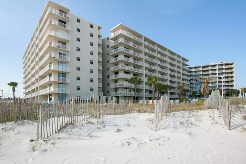 Seaside Beach and Racquet 3201