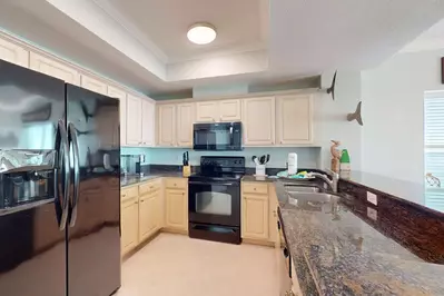 Crystal Shores West 1101