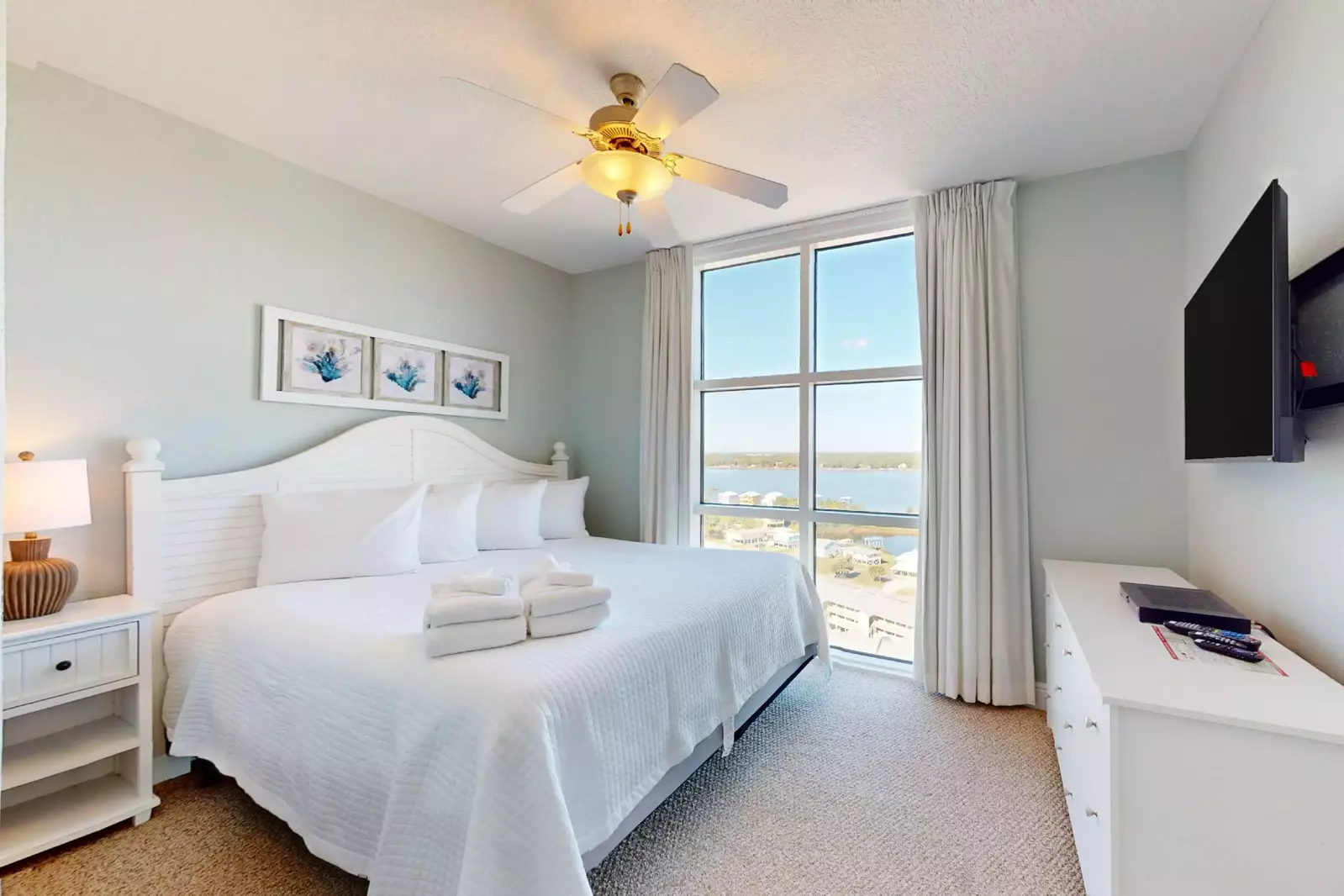 Crystal Shores West 1101