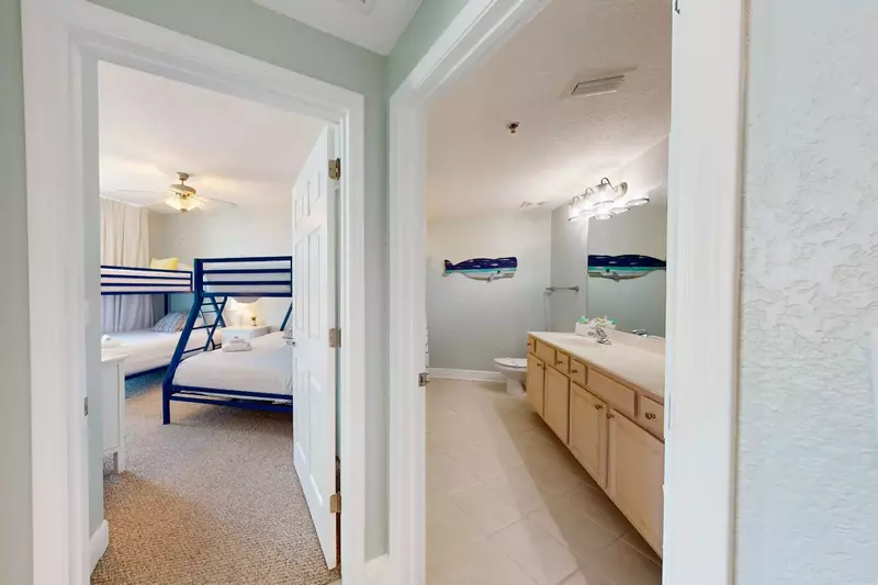 Crystal Shores West 1101