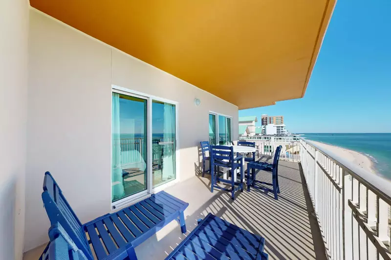 Crystal Shores West 1101