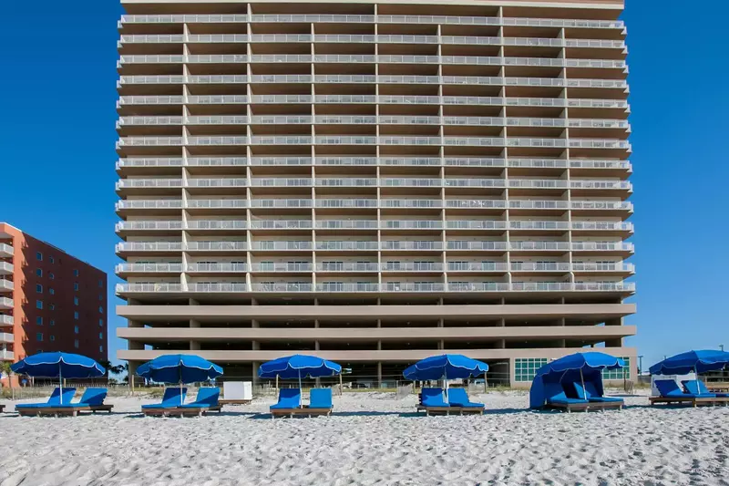 Crystal Shores West 1101