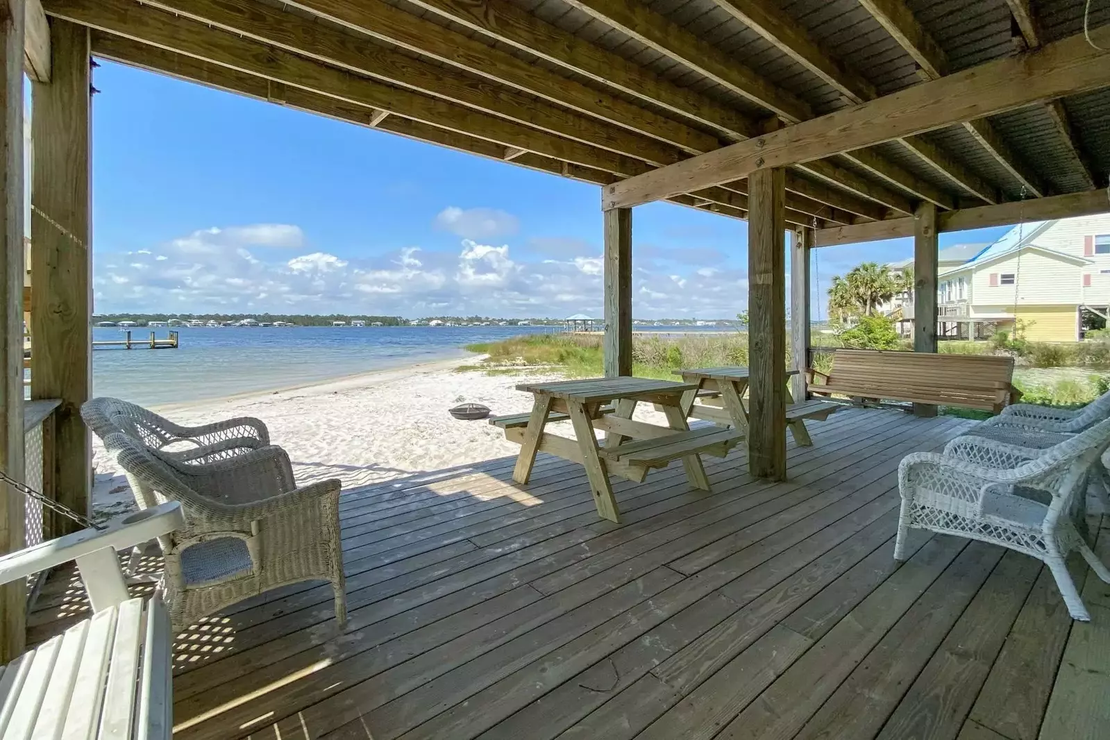 The Lazy Pelican West