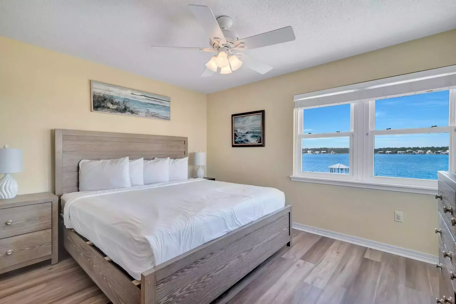 The Lazy Pelican East