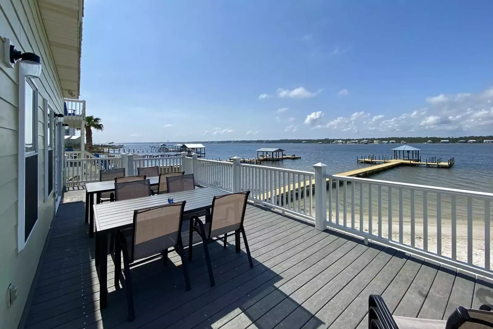 The Lazy Pelican East