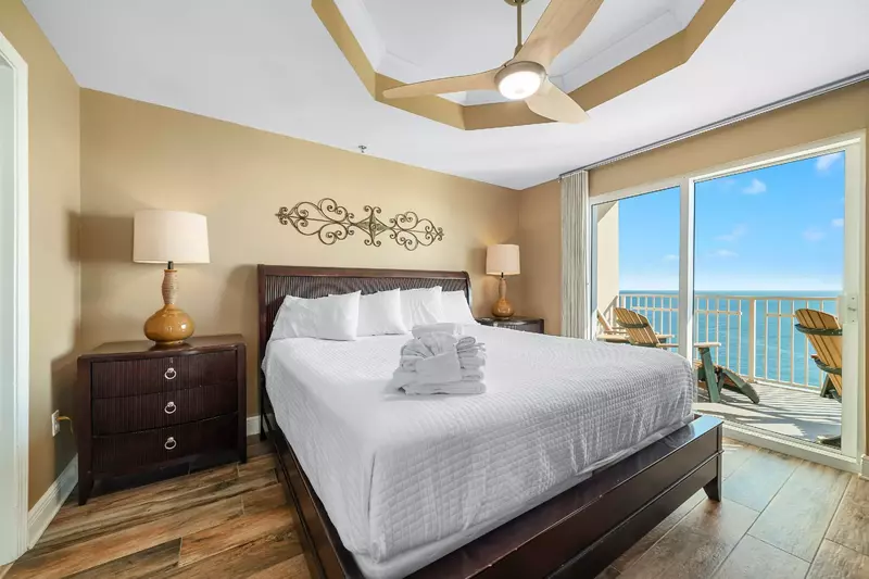 Crystal Shores West 1308