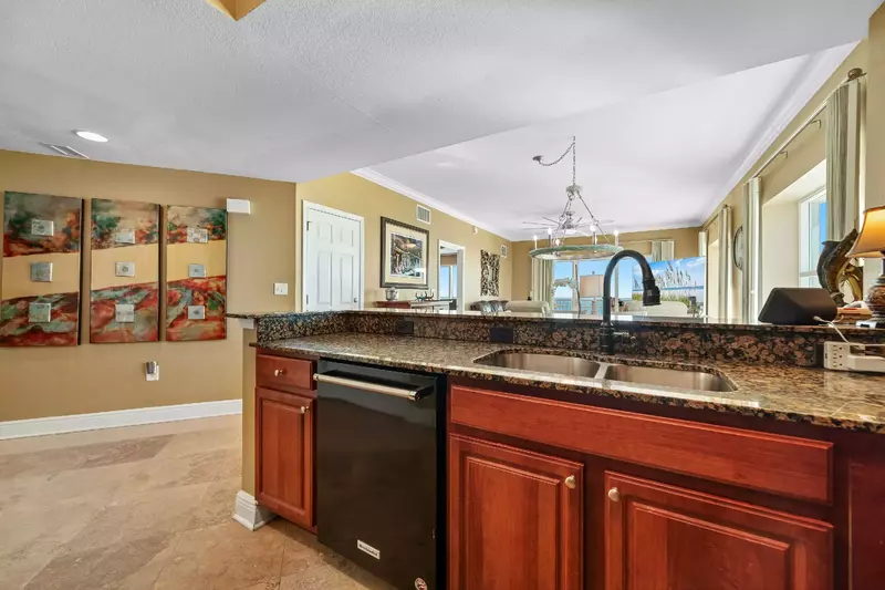 Crystal Shores West 1308