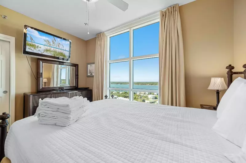 Crystal Shores West 1308