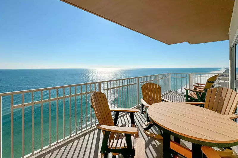 Crystal Shores West 1308