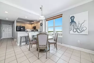 Crystal Shores 701