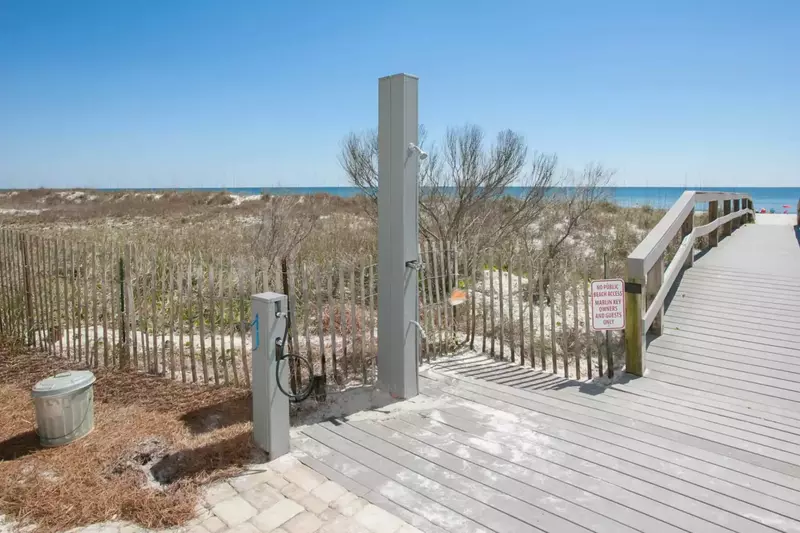 Outdoor shower on the way to/from the beach