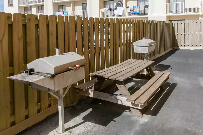 Grill and picnic area