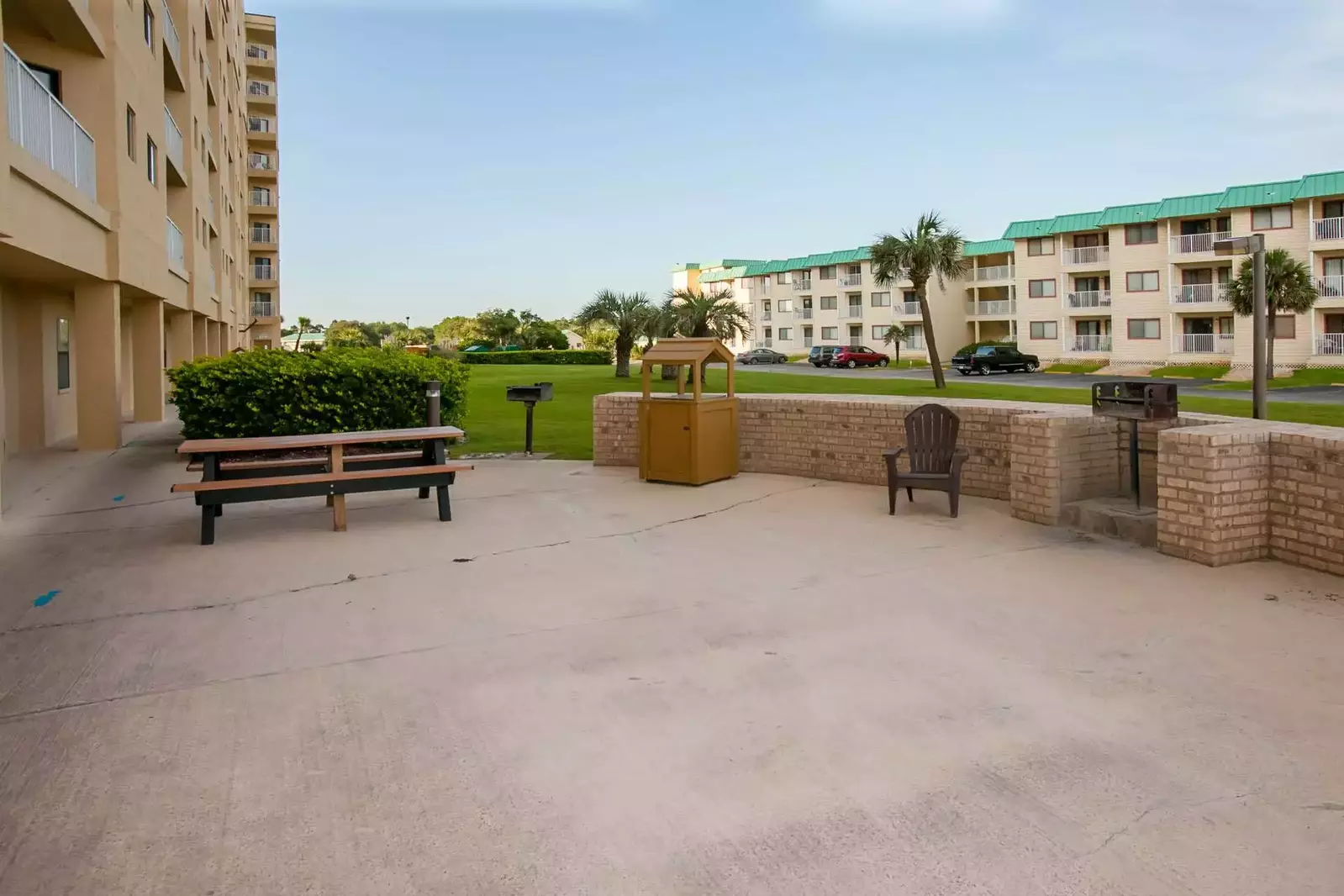 Community grill and picnic area