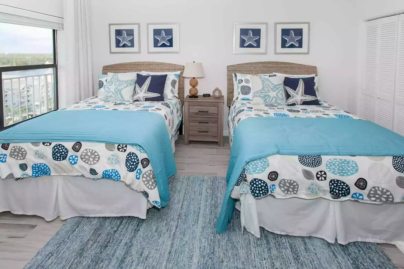 Guest room with two double beds