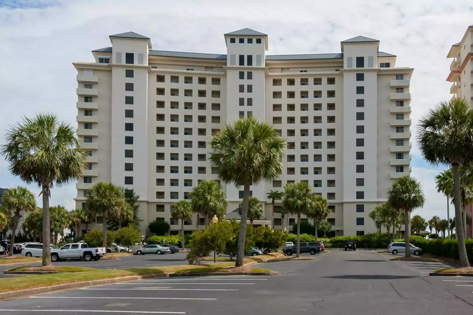 Beach Club condominiums Catalina Tower