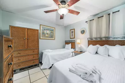 Edgewater West 23