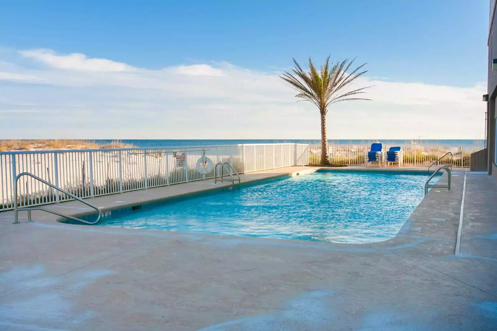 Community pool overlooking the beach/Gulf