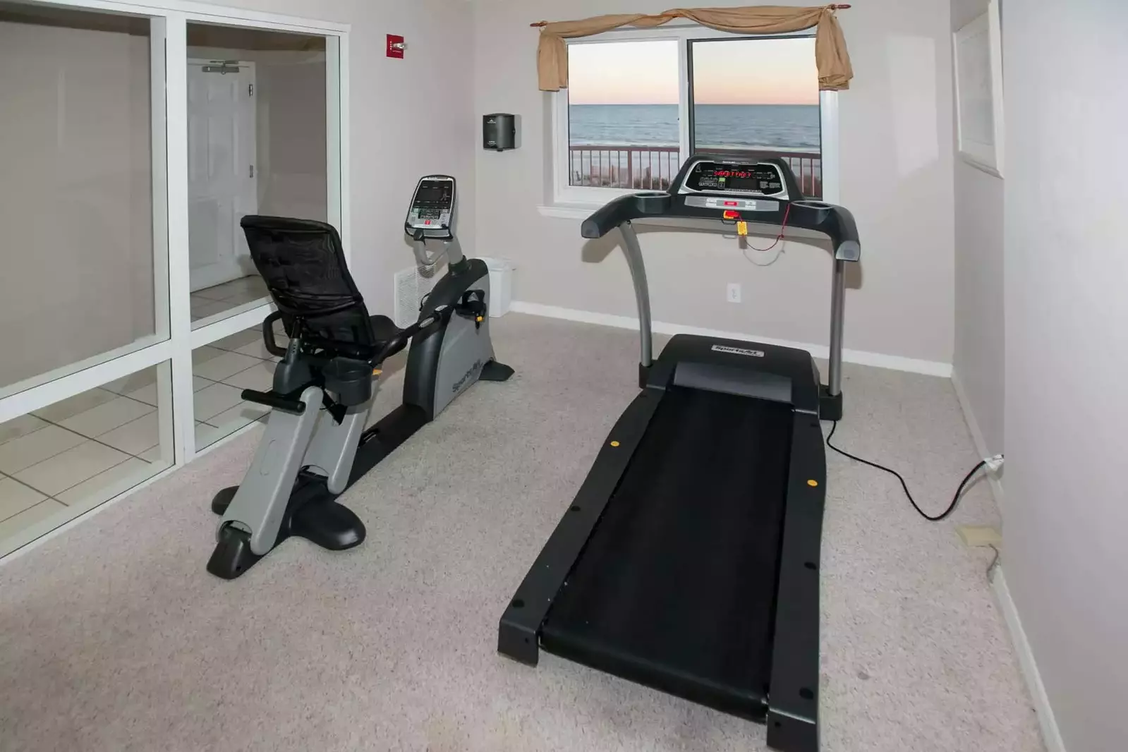 Fitness center overlooking the beach