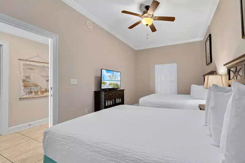 Phoenix Gulf Shores 2102