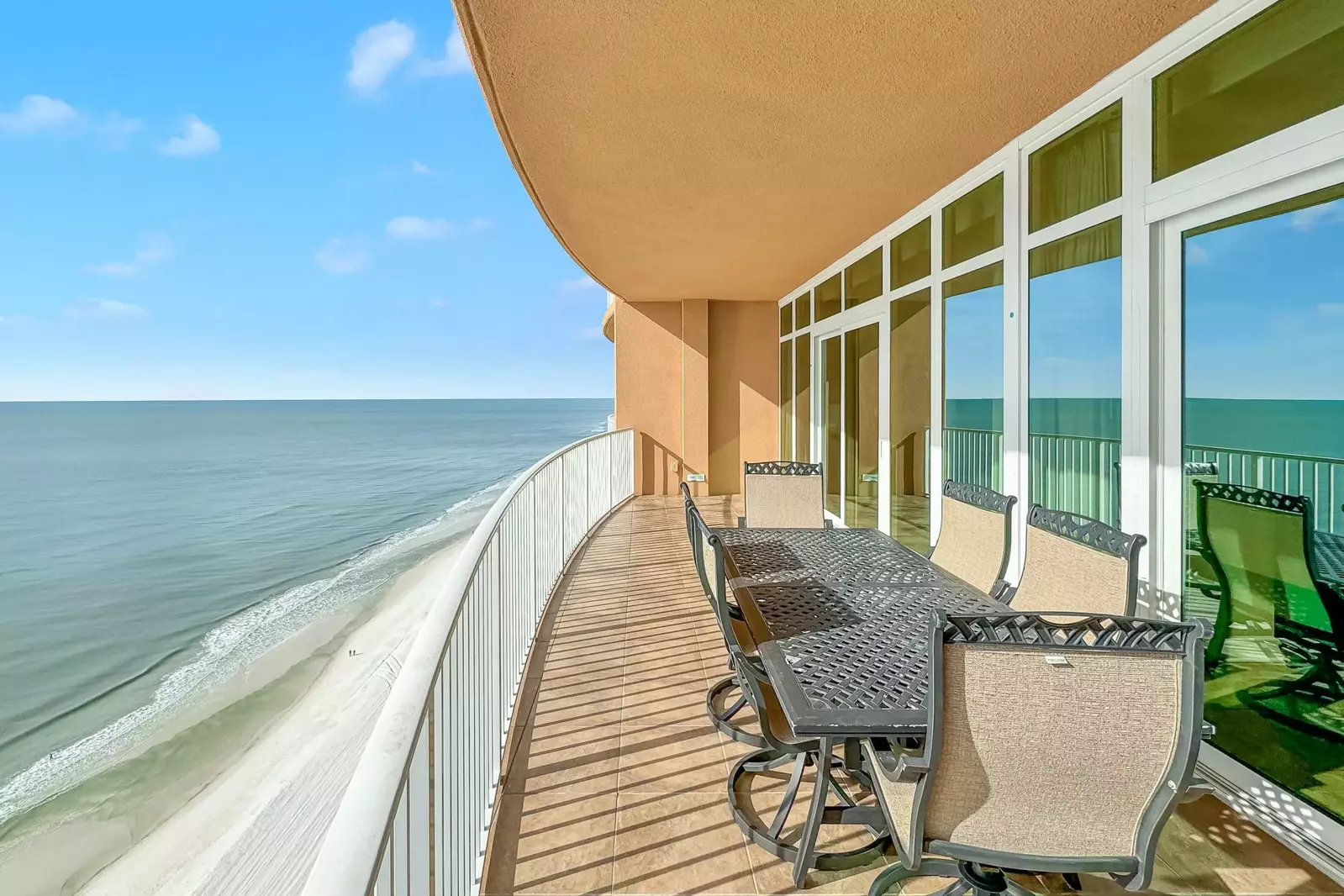 Phoenix Gulf Shores 2102