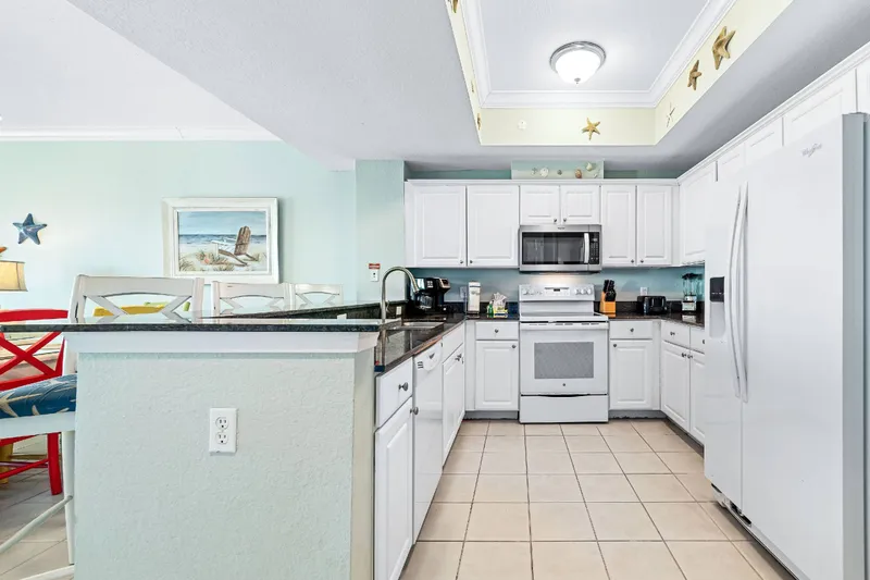 Crystal Shores West 605