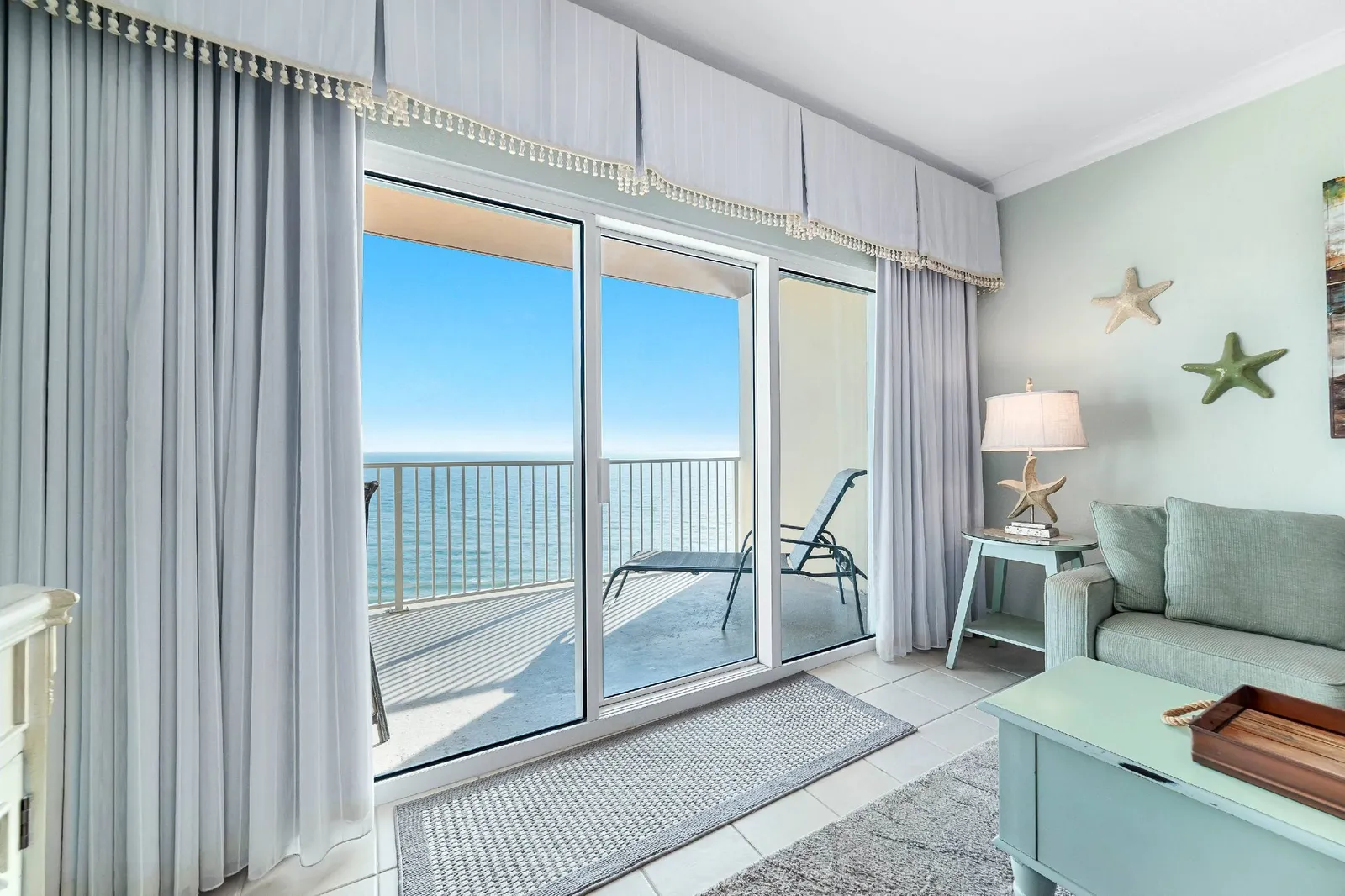 Crystal Shores West 605