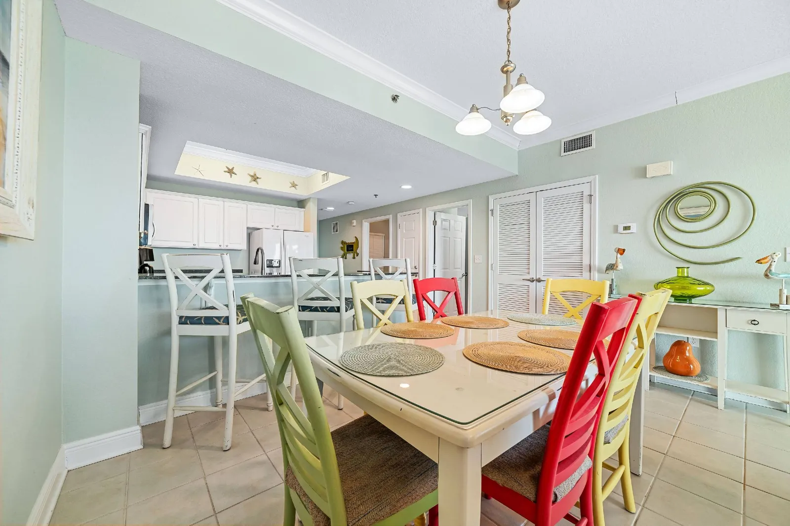 Crystal Shores West 605