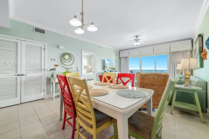 Crystal Shores West 605