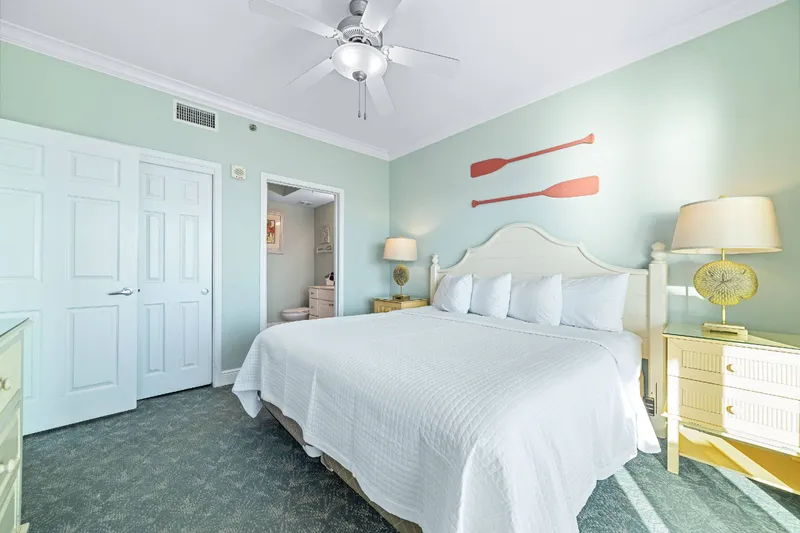 Crystal Shores West 605