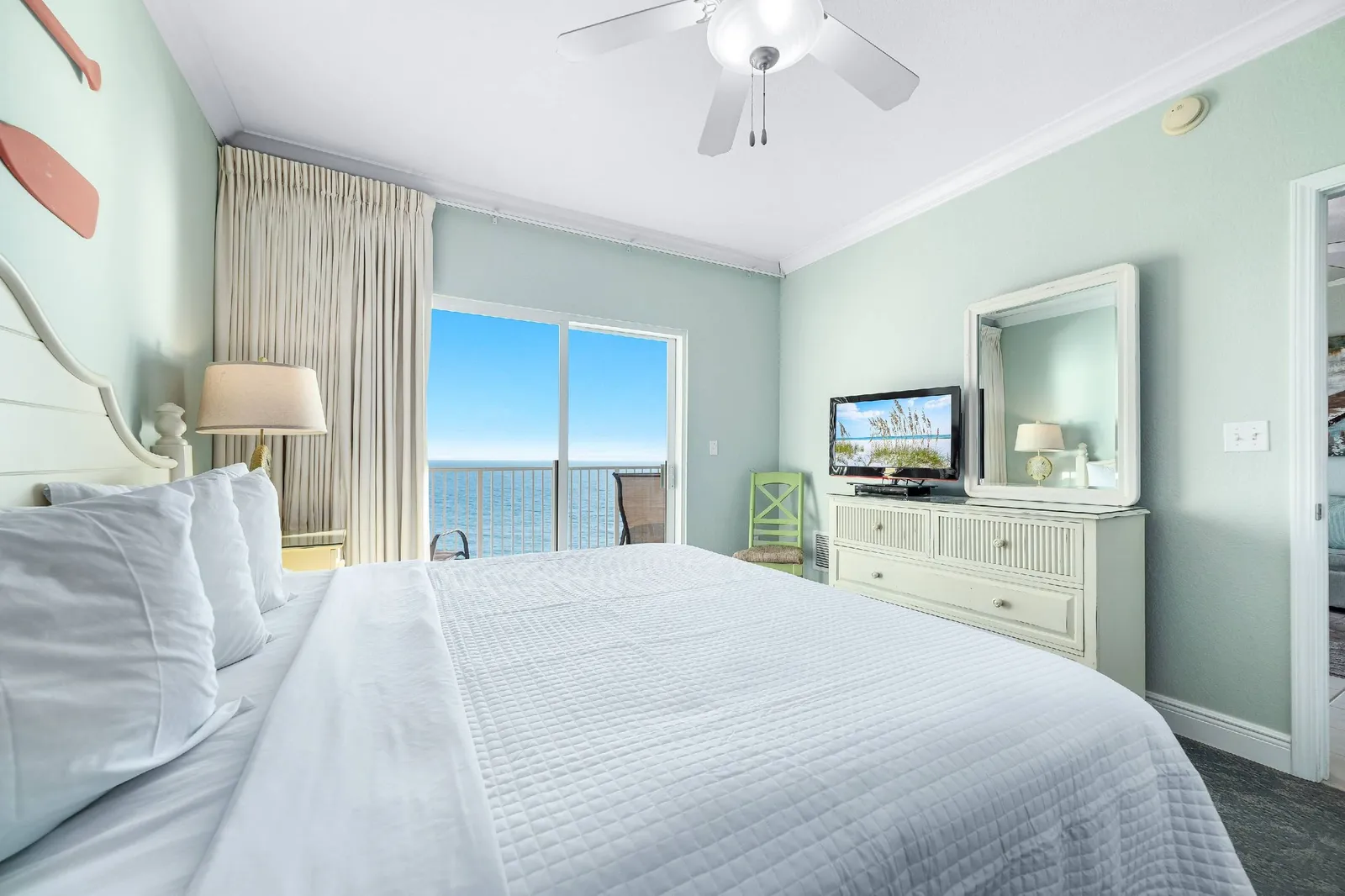 Crystal Shores West 605