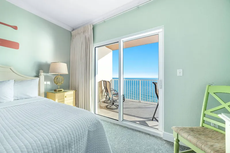 Crystal Shores West 605