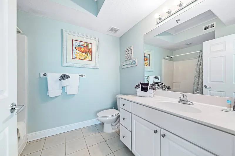 Crystal Shores West 605