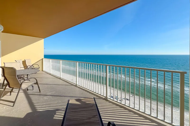 Crystal Shores West 605