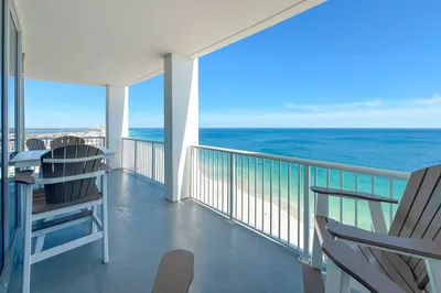 Island Tower 2401