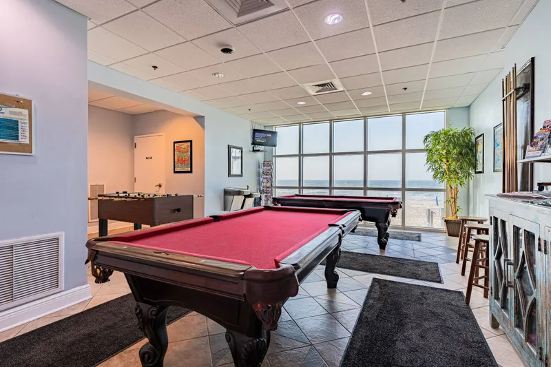 Crystal Shores West 1101