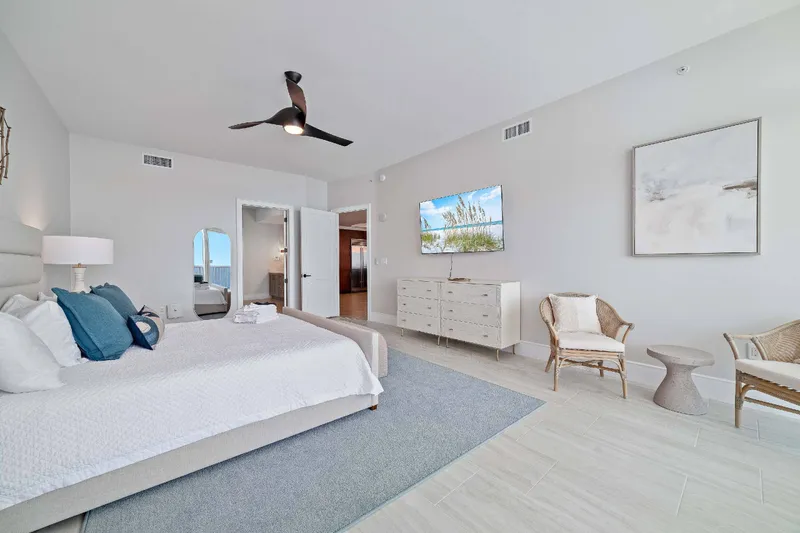 Turquoise Place C1507