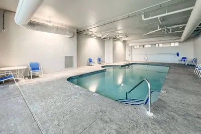 Admirals Quarters 1504