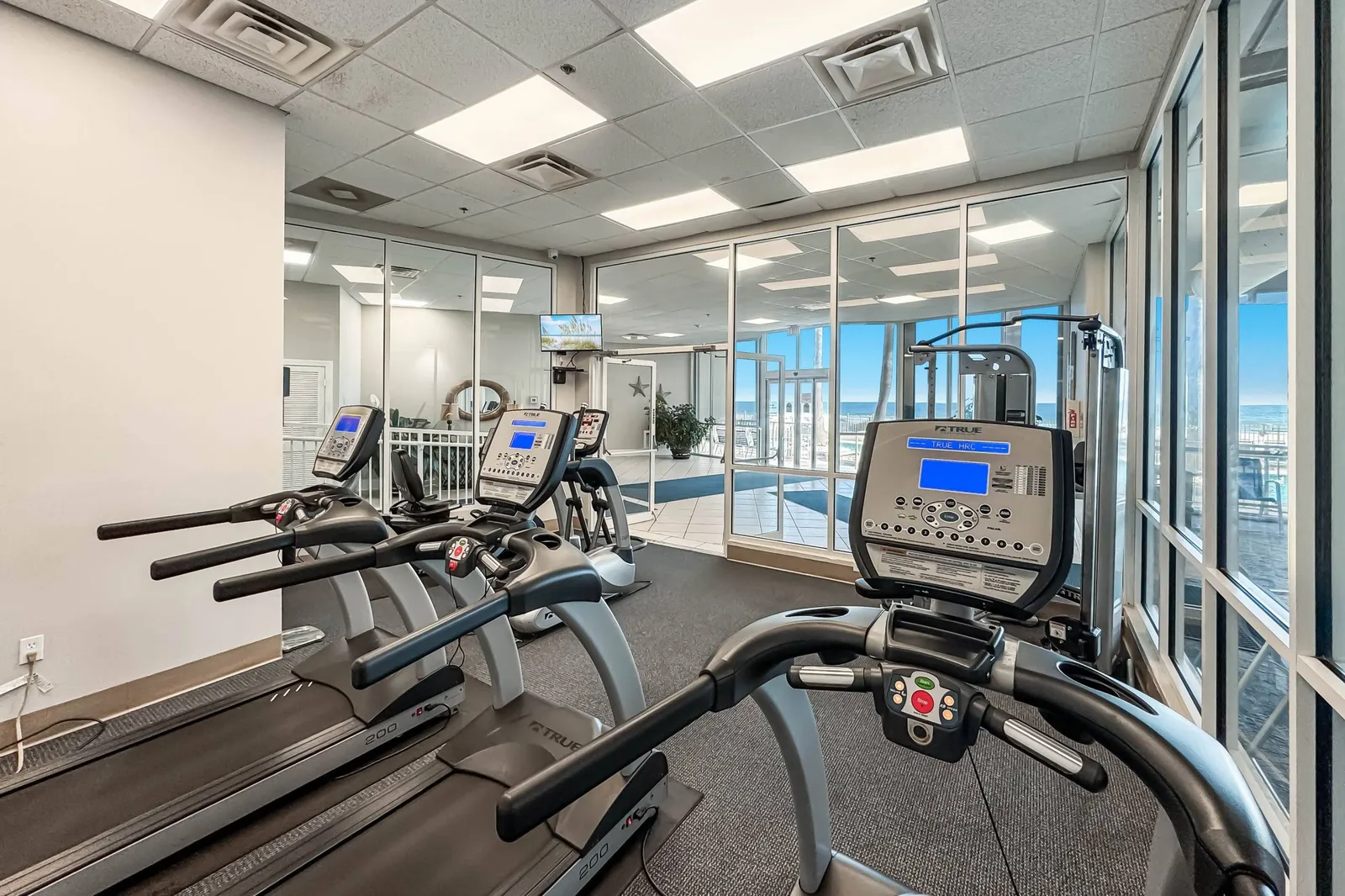 Admirals Quarters 1504