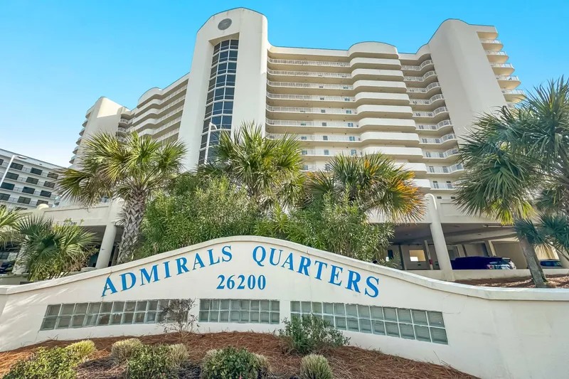 Admirals Quarters 1504