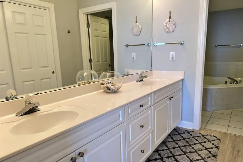 Admirals Quarters 1504