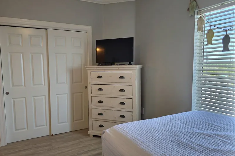 Admirals Quarters 1504