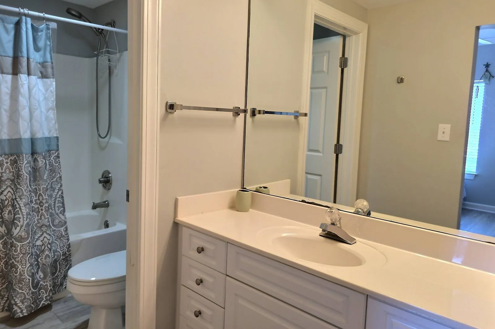 Admirals Quarters 1504