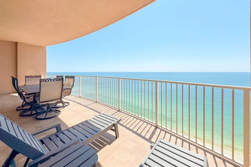 Phoenix Gulf Shores 2102